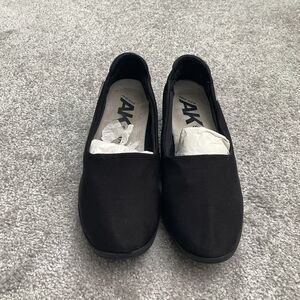 Anne Klein Sport Aksasha Slip On Shoes Womens 7M Black Close Toe Cushion Casual